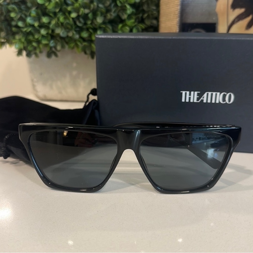 Erin: The Attico-Linda Farrow shades. For sale Glasses Only w.o. original box.